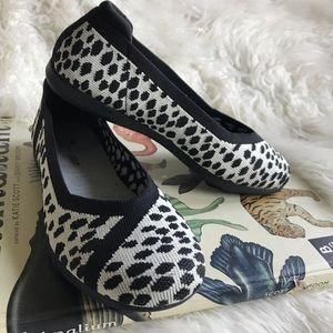 Clarks White Carly Wish‎ Shoe